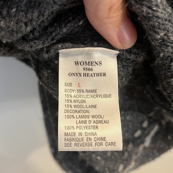 WOOLRICH “9506” sweater, 1/4 zip in onyx Heather color size L - Picture 7 of 11